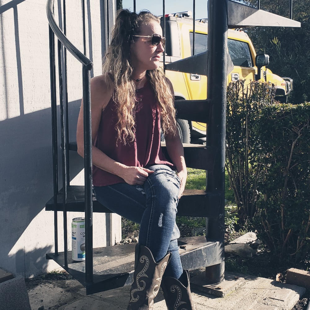 Meet your Posher, Nikki